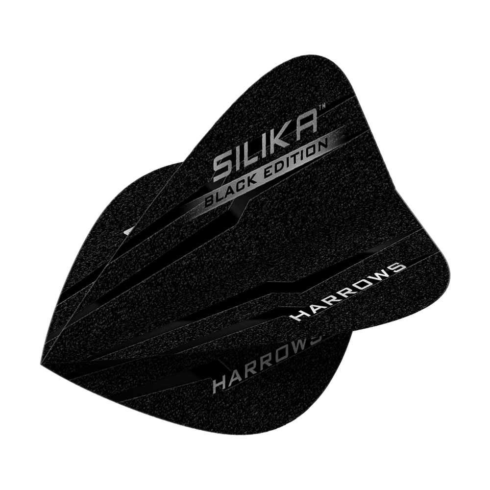 Harrows Silika Black-Edition Kite Flights Das Bild zeigt die Harrows Silika Black-Edition Kite Flights. Die Flights sind schwarz mit silberner Schrift und haben ein modernes Design.