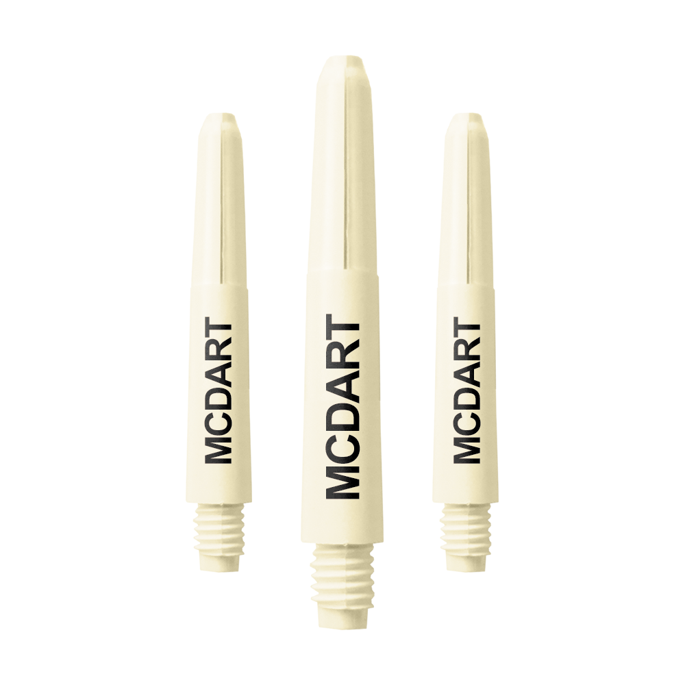 MD-605_Nylon_Shafts_mit_Wunschdruck_Naturweiss_35mm_1 Das Bild zeigt drei naturweiße Nylon-Schäfte für Darts. Auf jedem Schaft steht der Schriftzug "MCDART" in schwarzer Schrift.