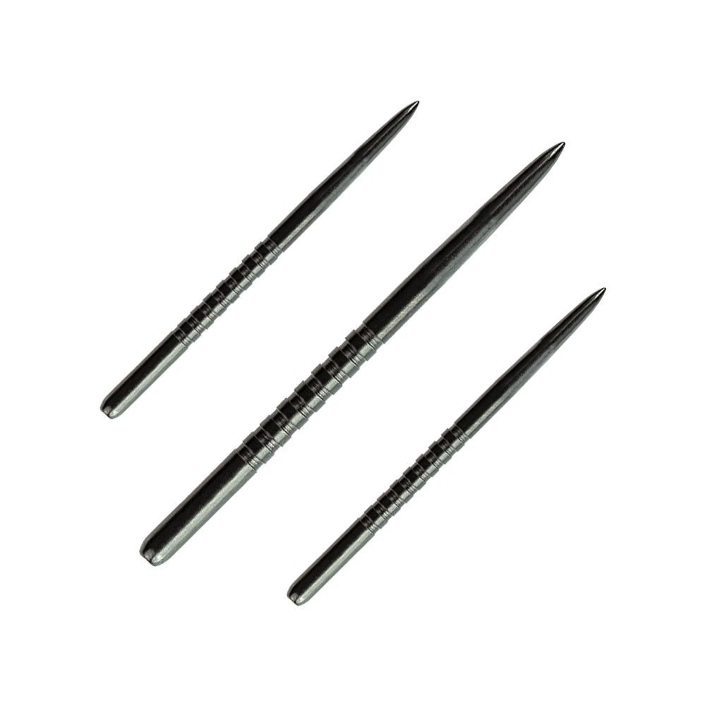 Das Bild zeigt drei schwarze Steeldartspitzen der Marke Bulls GP3. Sie sind aus Metall und haben Rillen für besseren Halt.