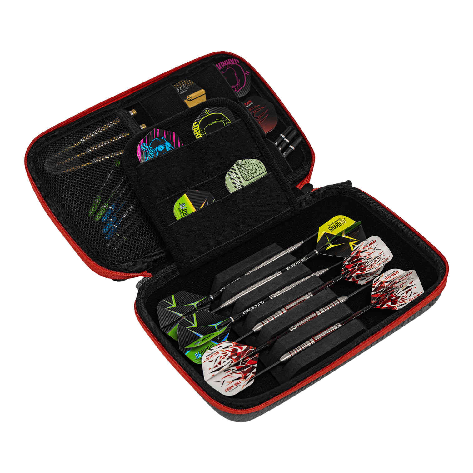 Harrows Smart Case XL Dartwallet In diesem Bild ist ein offenes Dart-Etui zu sehen, das mehrere Darts und Zubehörteile enthält. Das Etui ist schwarz mit rotem Rand und bietet verschiedene Fächer für Flights und Ersatzteile.