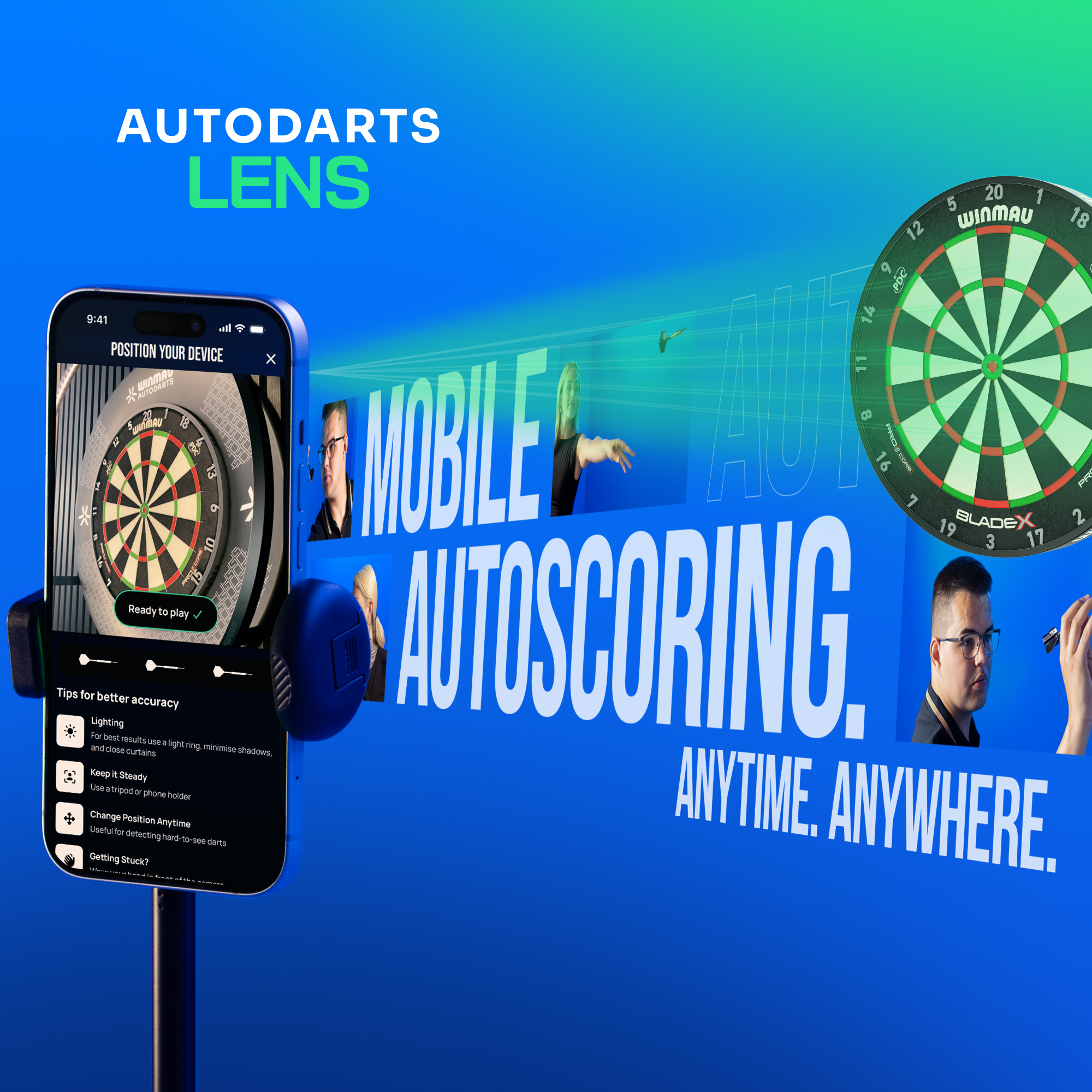 Winmau Autodarts Device Stand & 12 Monate Membership Bundle Das Bild zeigt das Winmau Device Stand & 12 Monate Membership Bundle. Enthalten sind ein Gerätehalter und eine 12-monatige Mitgliedschaft.
