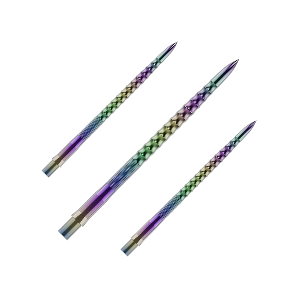 Das Bild zeigt drei bunte Steeldartspitzen mit einem wellenförmigen Muster. Sie haben einen metallischen Glanz und sind in verschiedenen Farben gehalten.