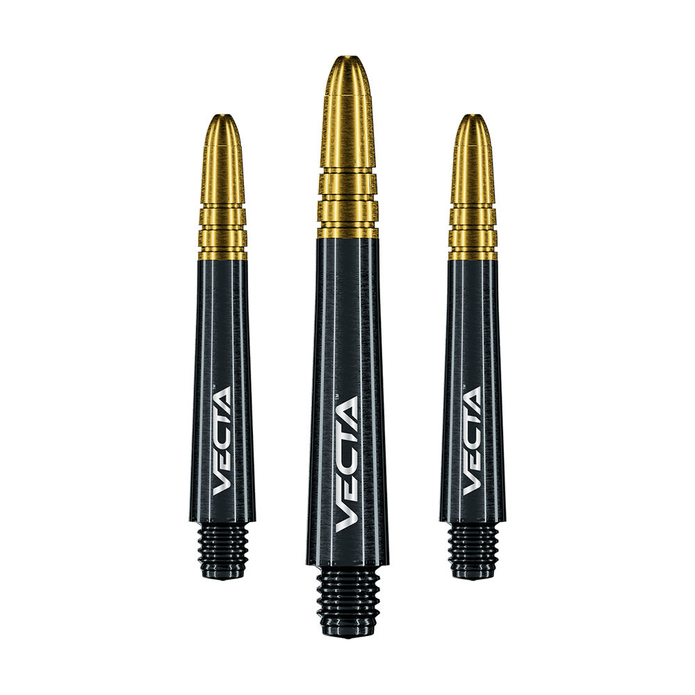 7025-409_Winmau_Vecta_Shafts_Schwarz_Gold_37mm_1teSlm54iNwsM3 Das Bild zeigt drei schwarze und goldene Dartschäfte mit der Aufschrift "Vecta". Die Schäfte stehen nebeneinander auf einem grünen Hintergrund.