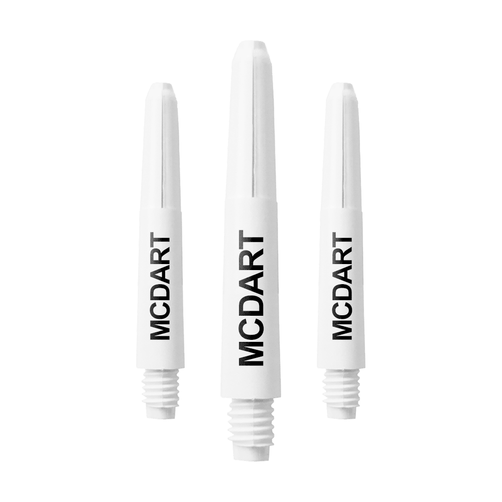 MD-601_Nylon_Shafts_mit_Wunschdruck_Schneeweiss_35mm_1 Auf dem Bild sind drei weiße Dartschäfte mit dem Aufdruck "MCDART" zu sehen. Sie bestehen aus Nylon und haben ein Schraubgewinde am unteren Ende.