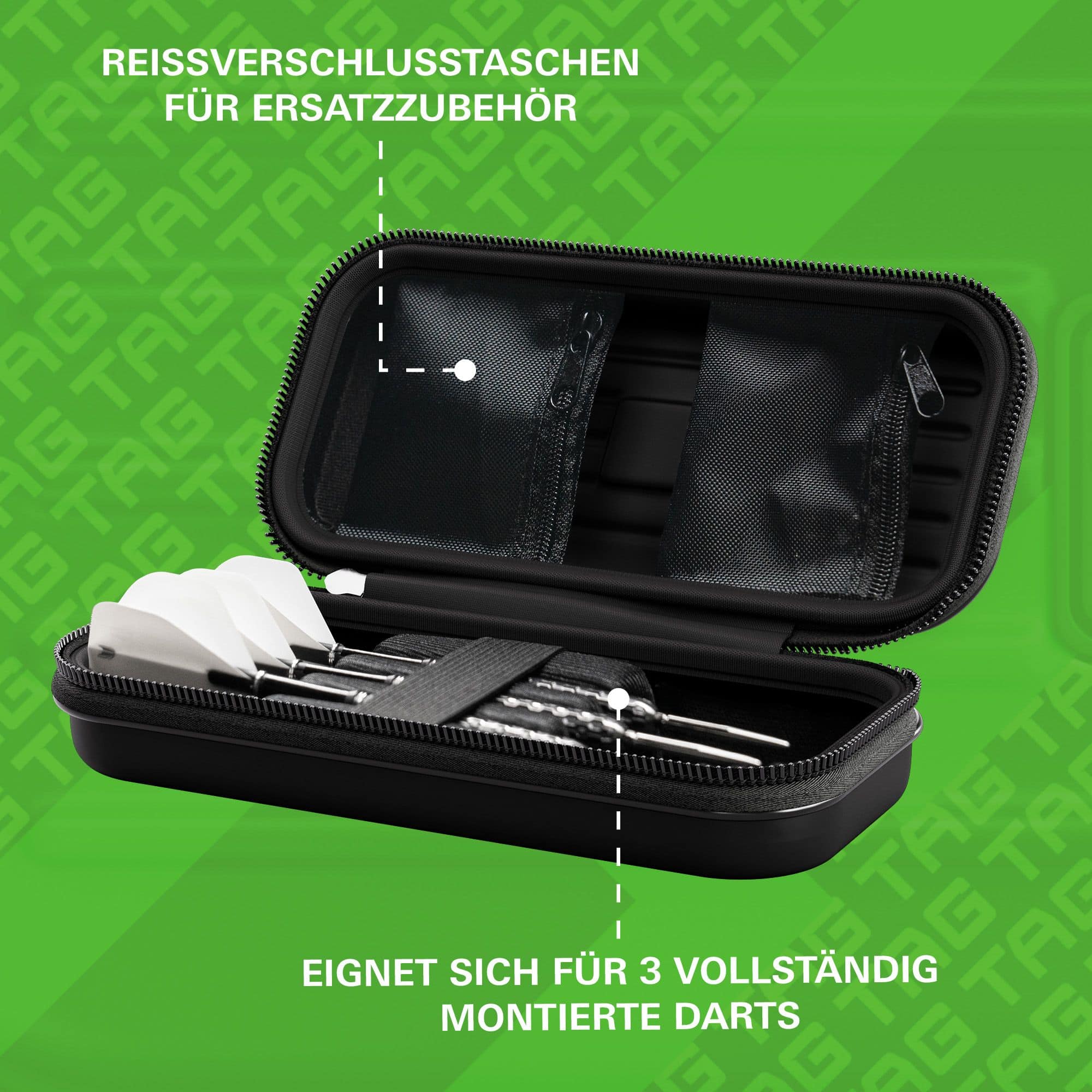 Die Abbildung zeigt ein offenes Dartcase mit Reißverschlusstaschen für Ersatzzubehör. Es bietet Platz für drei vollständig montierte Darts.
