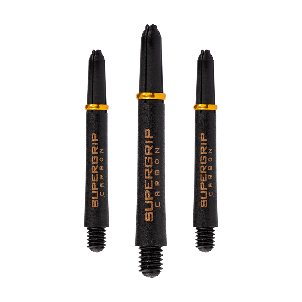 HR352_Harrows_Supergrip_Carbon_Shafts_Gold_40mm_1o5tEOkfaAgVq5 Das Bild zeigt drei schwarze Harrows Supergrip Carbon Shafts mit goldenen Ringen. Die Schäfte sind unterschiedlich lang und haben den Schriftzug "Supergrip Carbon" in goldener Farbe.