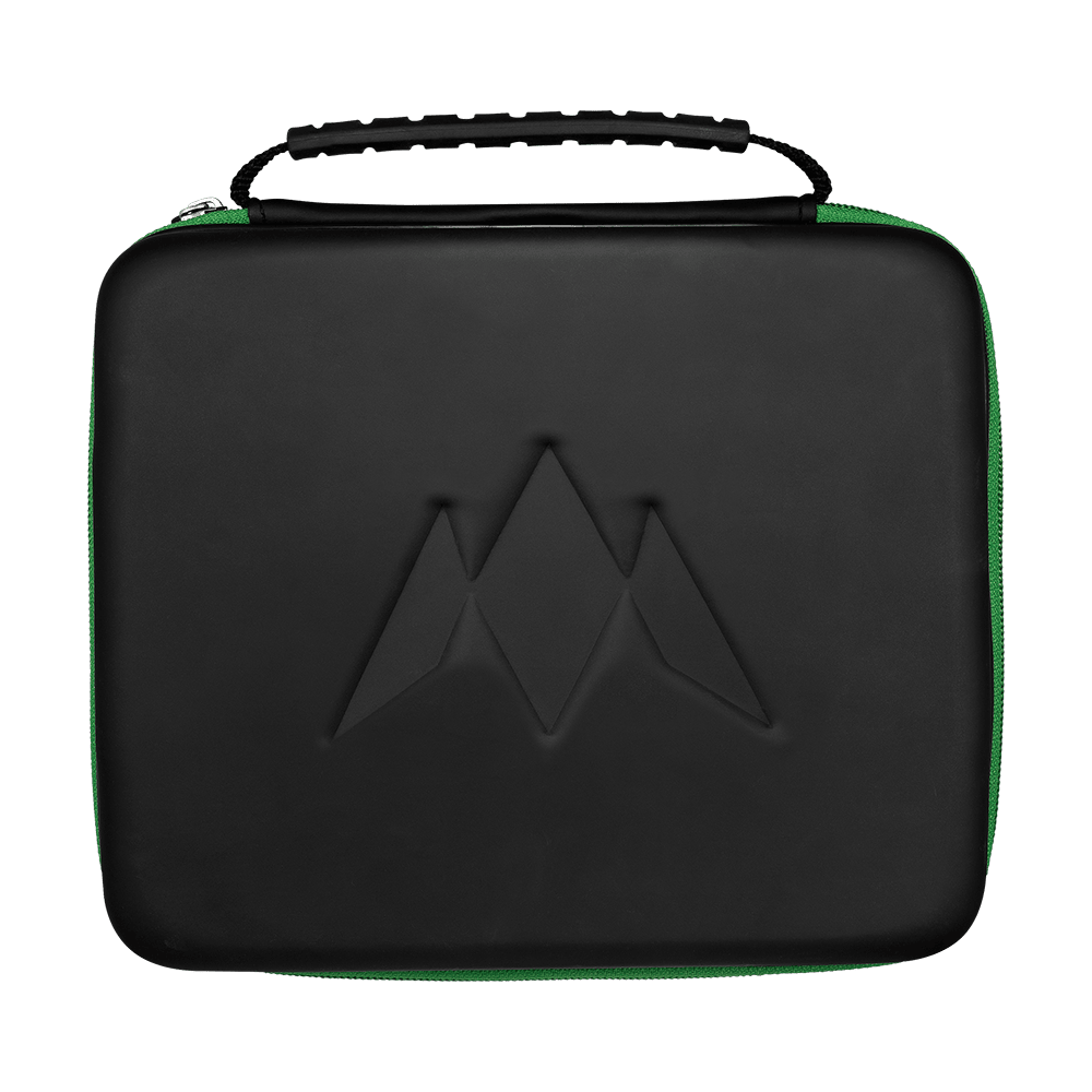 Mission Luxor Dart-Wallet Drei Darttaschen mit identischem Muster werden im aufgeklappten Zustand gezeigt. Der Innenraum ist gut sichtbar.