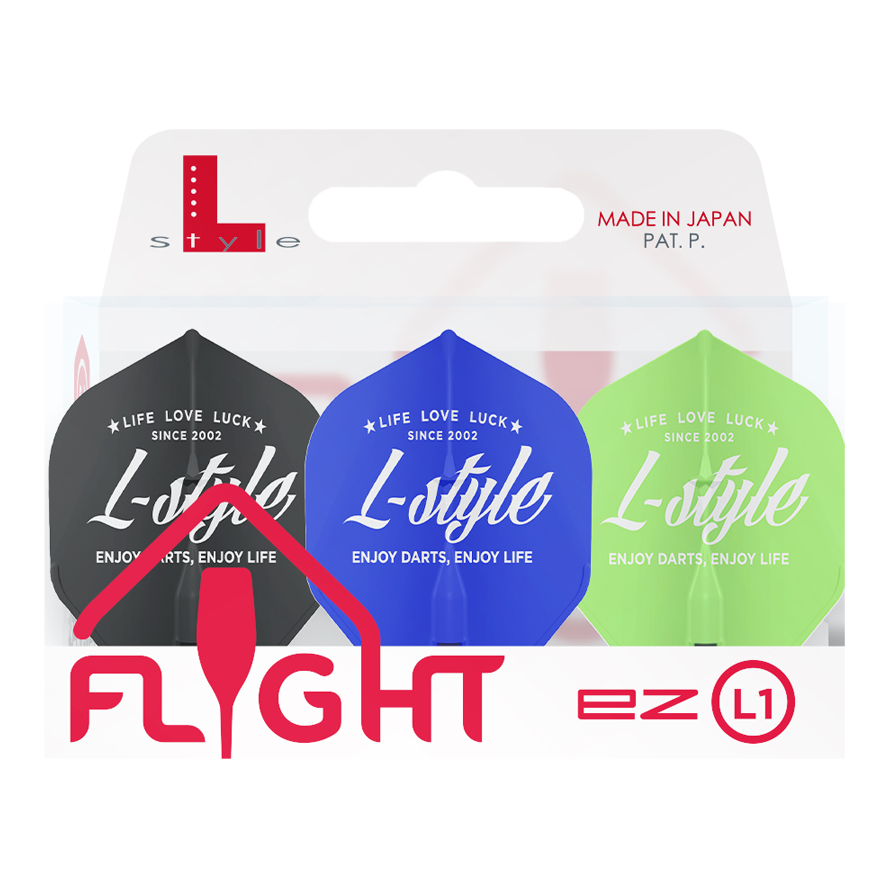 L-Style Vintage Logo Type A L1EZ Flights Das Bild zeigt eine Packung mit drei Dartflights der Marke “L-Style” in den Farben Schwarz, Blau und Grün. Auf den Flights steht: "Life Love Luck, since 2002, L-style, Enjoy Darts, Enjoy Life".