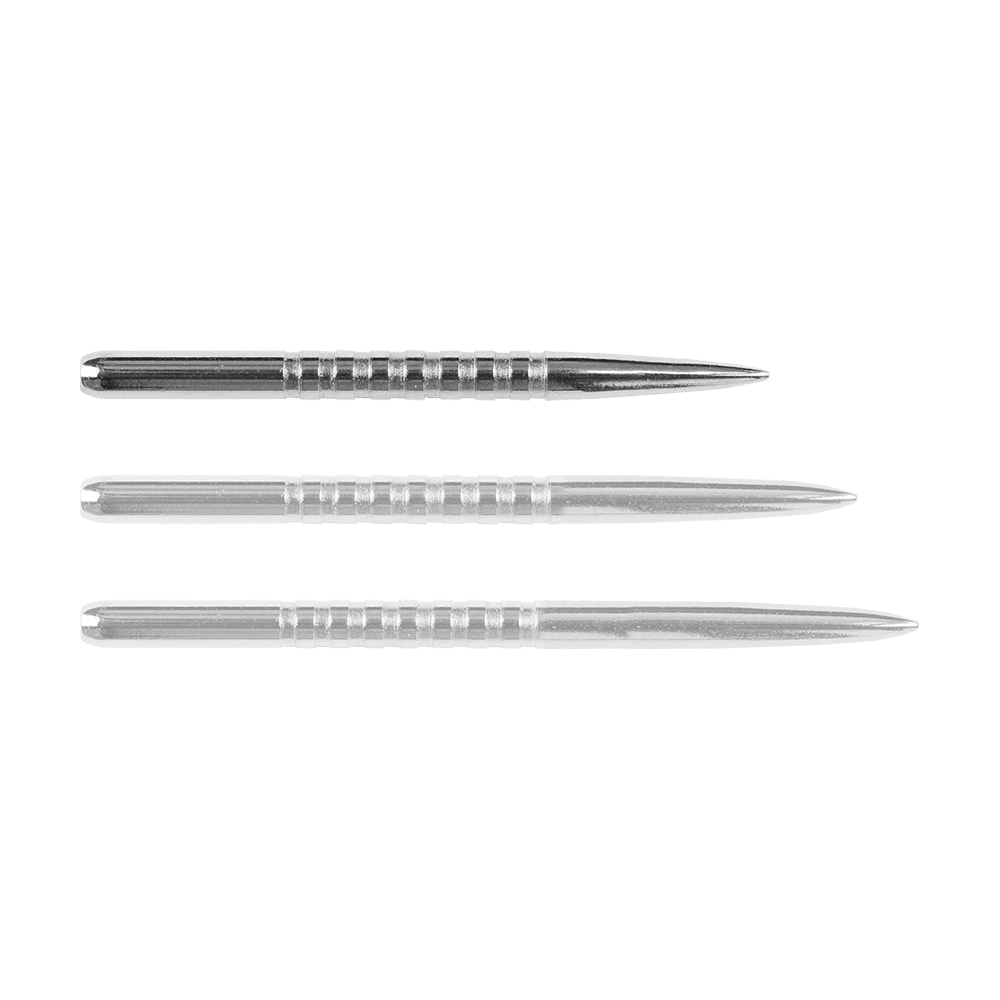 Das Bild zeigt drei silberne Steeldartspitzen des Produkts "Bulls GP3". Die Spitzen sind länglich, aus Metall und haben eine geriffelte Struktur im mittleren Bereich.
