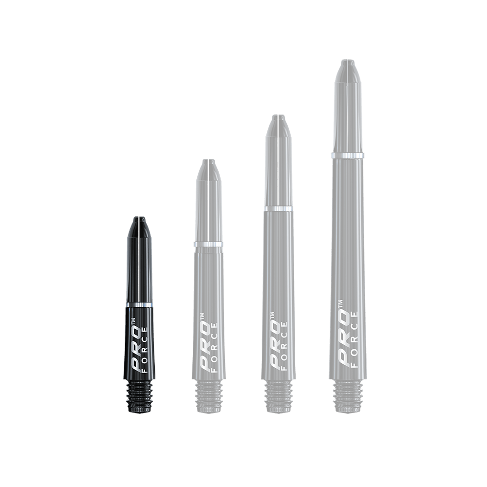 Das Bild zeigt vier schwarze Winmau Pro-Force Shafts in verschiedenen Längen. Sie sind für den Einsatz bei Darts geeignet und tragen weiße Schriftzüge.