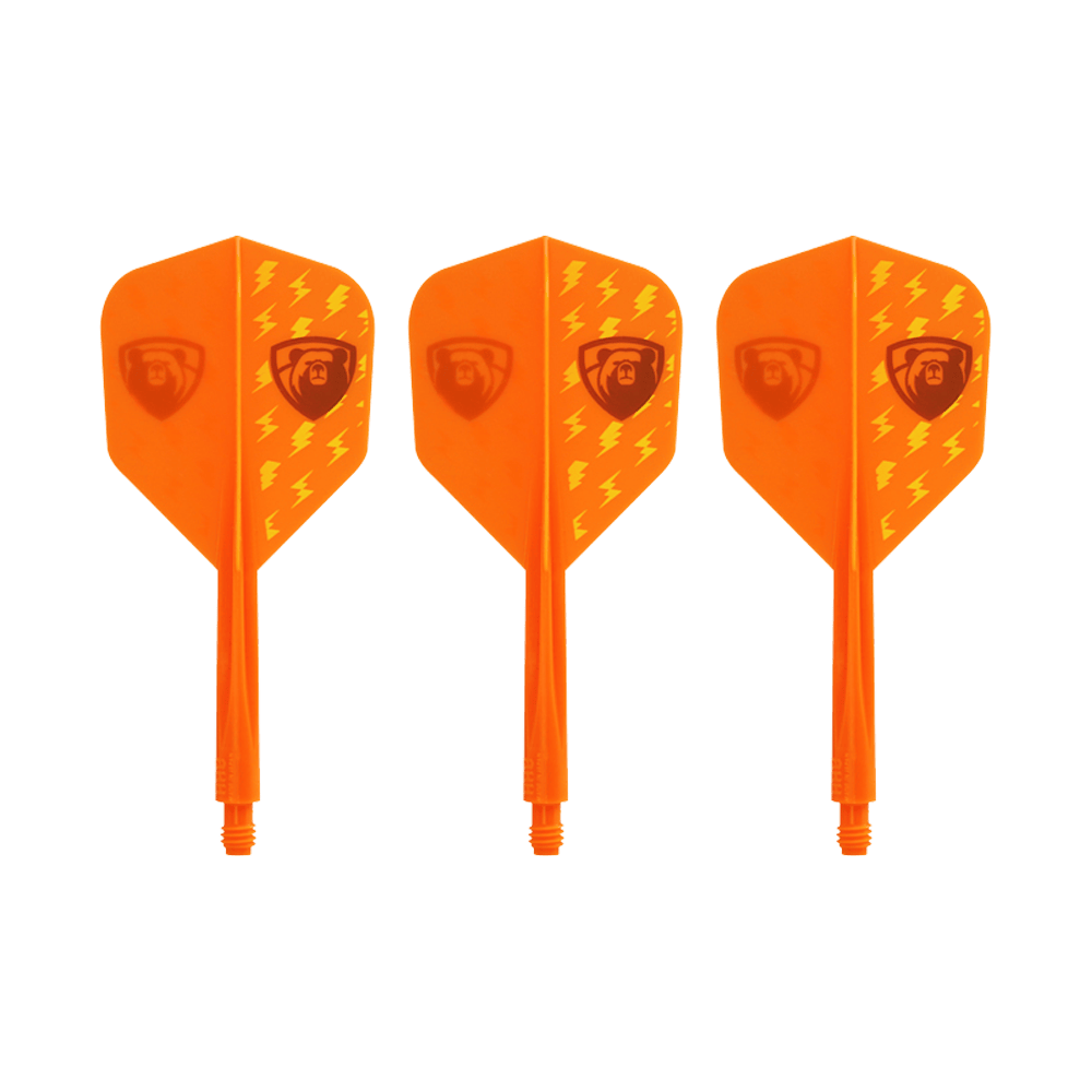 Das Bild zeigt drei orangefarbene Dartflights mit integriertem Schaft. Die Flights haben Blitzmuster und ein Logo aufgedruckt.