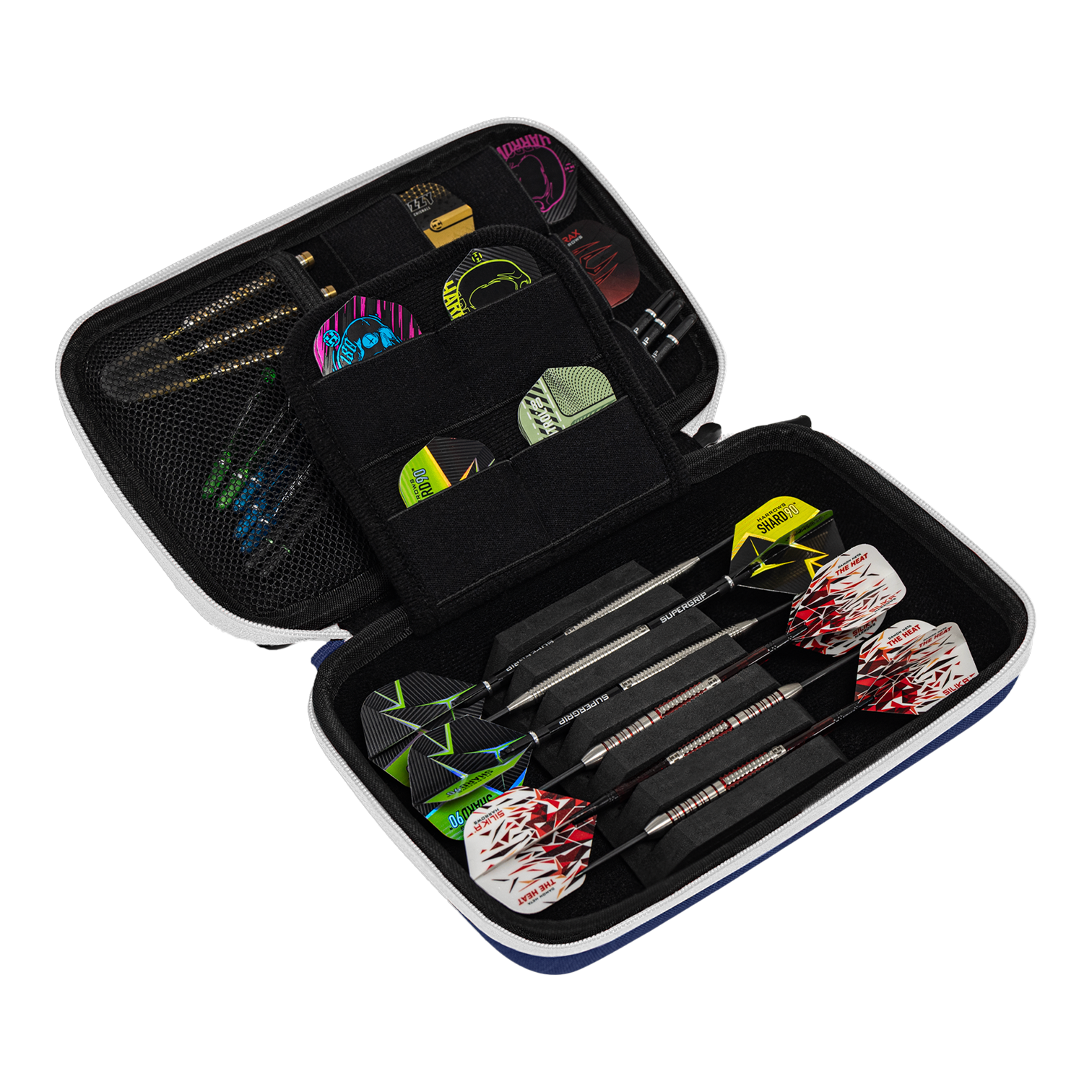 Harrows Smart Case XL Dartwallet Das Bild zeigt ein geöffnetes Dart-Etui mit mehreren Darts und Zubehörteilen. In den Fächern sind verschiedene Flights und Spitzen ordentlich verstaut.