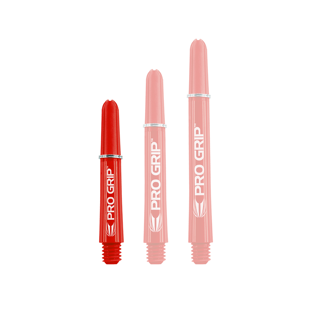 Das Bild zeigt drei rote Dart-Schäfte mit der Aufschrift „PRO GRIP“. Sie stehen nebeneinander und haben unterschiedliche Längen.