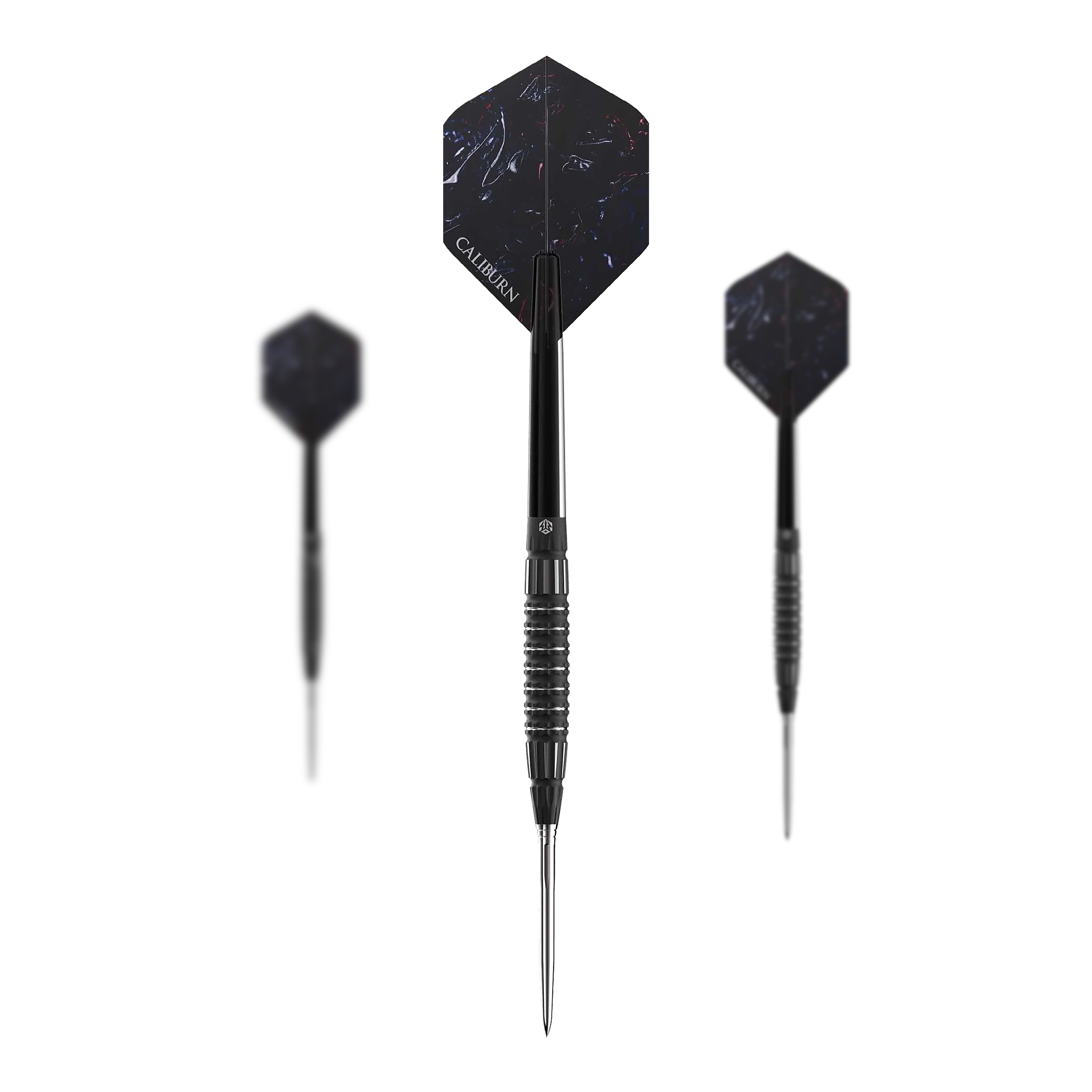 Das Bild zeigt drei Steeldarts des Modells "Caliburn Sword S3" mit einem Gewicht von 23g. Die Darts haben ein schwarzes Design mit silbernen Spitzen und dunklen Flights.