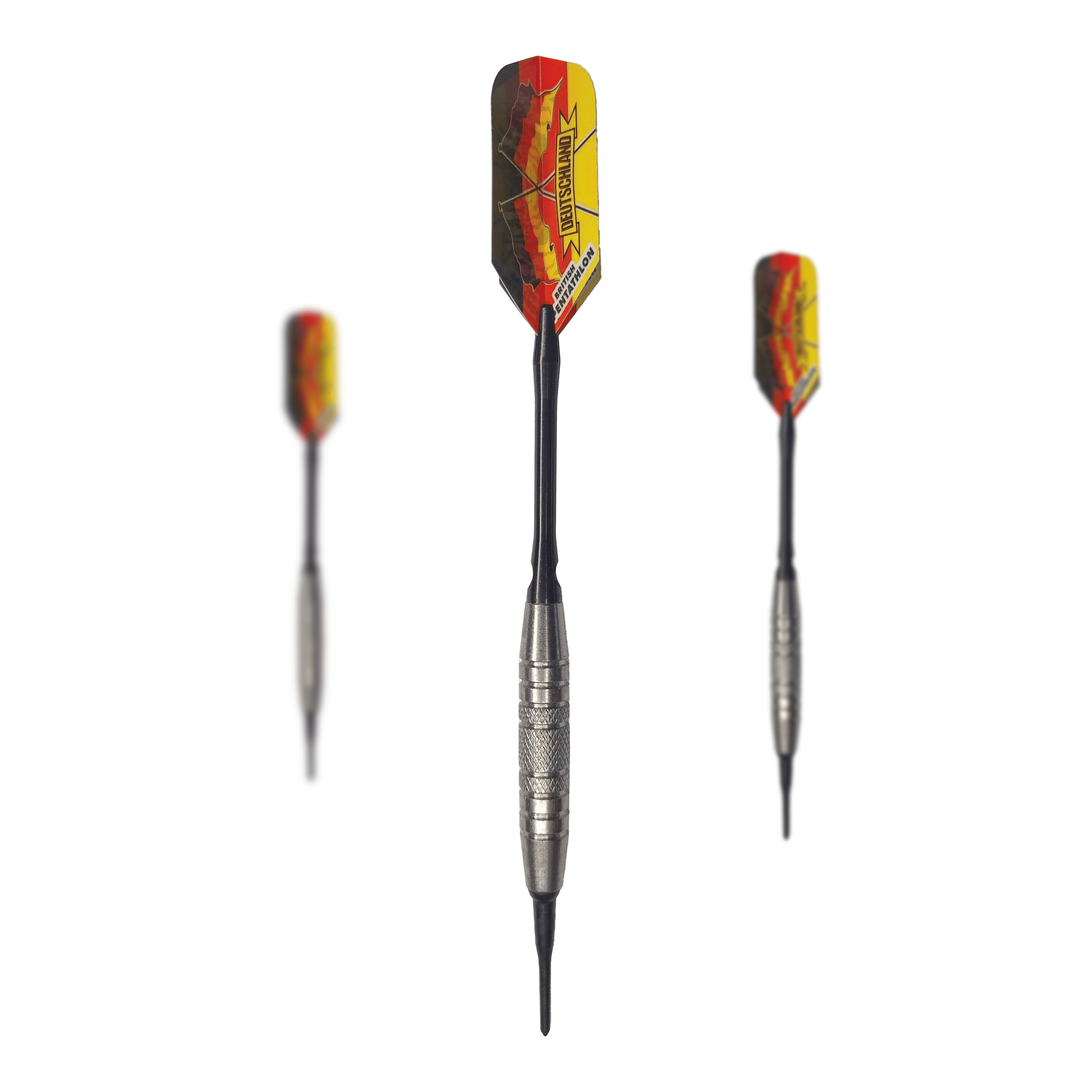 McDart 85er Tungsten V6 Softdarts - 16g Das Bild zeigt drei Softdarts des Modells "McDart 85er Tungsten V6" mit einem Gewicht von 16g. Die Darts haben silberne Barrels und bunte Flights in Rot-Gelb-Schwarz.
