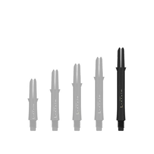 L-Style Carbon Shafts 330 Auf dem Bild sind fünf schwarze Dartschäfte in unterschiedlichen Längen zu sehen. Sie sind senkrecht nebeneinander aufgereiht und tragen die Aufschrift "L-style".