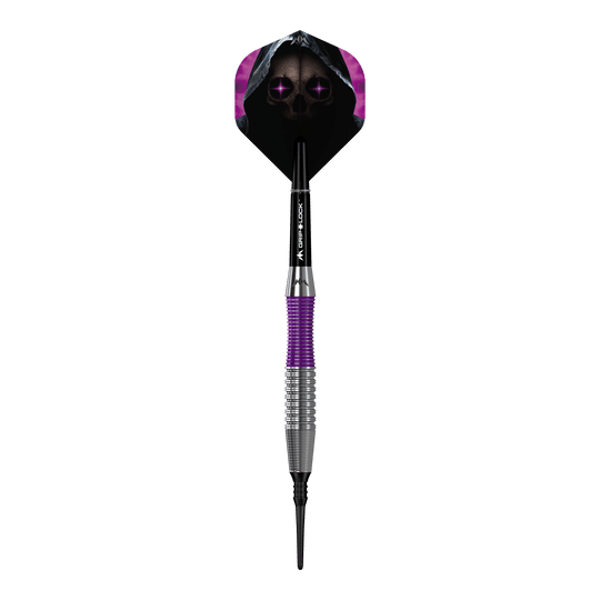 Mission Phantom Brass Softdarts - 18g Der Mission Phantom Brass Softdart - 18g hat ein markantes Design mit lila und silbernem Griff. Das Dartflight zeigt ein gruseliges Totenkopf-Motiv mit violetten Augen und Kapuze.