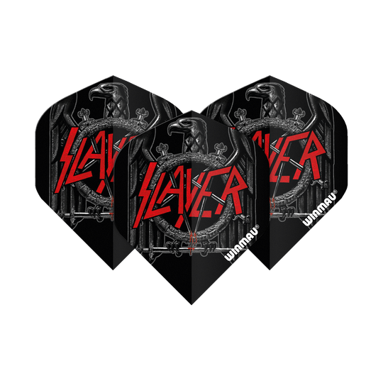 Das Bild zeigt drei Dartflights mit dem Slayer-Logo und einem schwarzen Adler-Design. Die Flights sind mit "Winmau" beschriftet und haben eine rockige Optik.