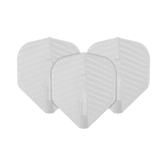 Auf dem Bild sind drei weiße Dart-Flights mit einer strukturierten Oberfläche zu sehen. Sie sind nebeneinander angeordnet und haben eine klassische, rautenförmige Form.