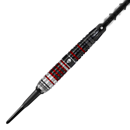 Harrows Ryan Searle Heavy Metal Series 2 Softdarts Das Bild zeigt einen Harrows Ryan Searle Heavy Metal Series 2 Softdart. Der Dartpfeil ist schwarz, silber und rot mit einem Totenkopf-Design auf dem Griff.