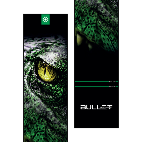 Bullet Gator Dartmatte Dieses Bild zeigt erneut die Bullet Gator Dartmatte. Sie ist für den Gebrauch beim Dartspiel gedacht und bietet Stabilität.
