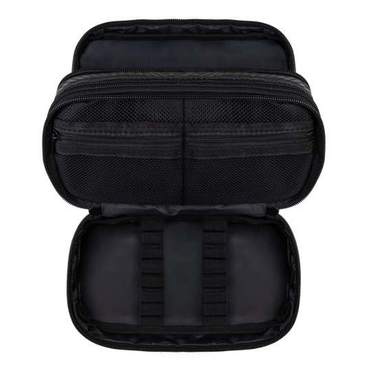 Bulls NL Carbon Wallet Hier ist das Bulls NL Carbon Wallet abgebildet. Diese Carbon-Brieftasche bietet sicheren Platz für Dartartikel.