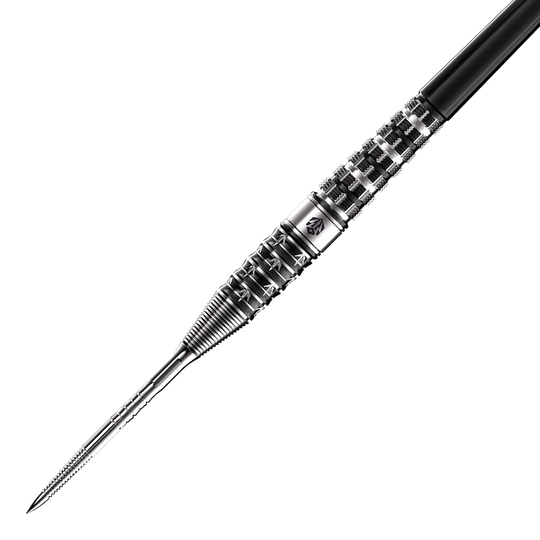 Caliburn Player The Pandaman Advanced Steeldarts - 23g Das Bild zeigt den Caliburn Player The Pandaman Advanced Steeldarts mit einem Gewicht von 23g. Der Dartpfeil hat ein silbernes, strukturiertes Metall-Design und eine scharfe Spitze.