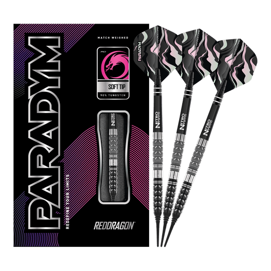 Red Dragon Paradym Tapered Softdarts - 20g Das Bild zeigt die Red Dragon Paradym Tapered Softdarts mit einem Gewicht von 20g. Rechts sind drei stilvolle Softdarts zu sehen, links befindet sich die dazugehörige Verpackung.