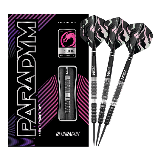 Red Dragon Paradym Tapered Steeldarts Das Bild zeigt das Produkt "Red Dragon Paradym Tapered Steeldarts" mit einer schwarzen Verpackung und drei Steeldarts. Die Darts haben schwarze, silberne und rosafarbene Details sowie auffällige Flights.