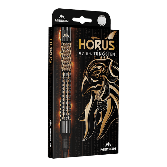 Mission Horus Softdarts - 19g Die Abbildung zeigt die Verpackung der "Mission Horus Softdarts - 19g". Auf der Vorderseite sind der Dartpfeil, der Produktname und ein goldener Horus-Kopf abgebildet.