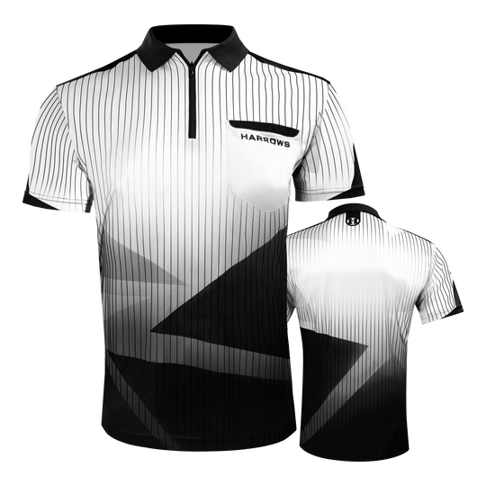 Harrows Shard Dartshirt - Weiß Das Bild zeigt das Harrows Shard Dartshirt in Weiß mit schwarzen Linien und geometrischen Mustern. Auf der Vorderseite befindet sich eine Brusttasche mit dem Schriftzug "Harrows".