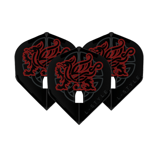 L-Style Jim Williams V2 L1PRO Flights Das Bild zeigt drei schwarze Dart-Flights mit einem roten, stilisierten Löwen-Design. Unten auf den Flights steht der Schriftzug "L-Style".