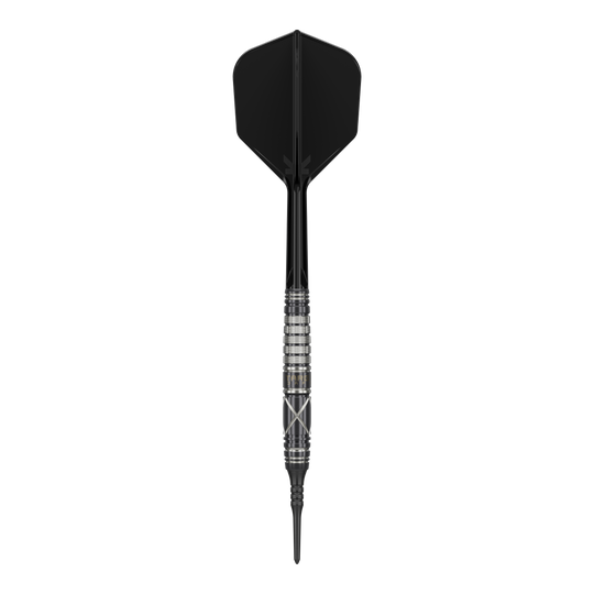 Target Japan Black Marque Chaos 2 Softdarts - 19g Das Bild zeigt einen Softdart namens "Target Japan Black Marque Chaos 2" mit einem Gewicht von 19 Gramm. Der Dart hat ein elegantes, schwarzes Design mit silbernen Akzenten am Griff.