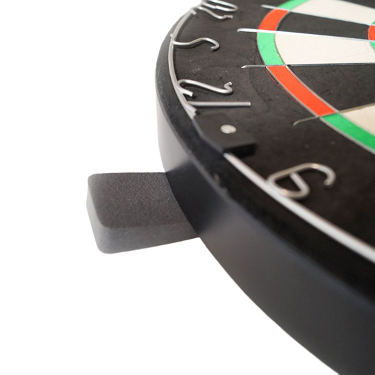 Karella Dartboard BullOut Set inkl. 2 Satz Steeldarts Hier ist das Karella Dartboard BullOut Set mit zwei Sätzen Steeldarts abgebildet. Das Set eignet sich für Dartspieler aller Erfahrungsstufen.