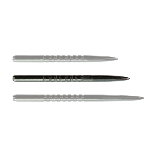 57752_Bulls_GP3_Steeldartspitzen_Schwarz_38mm_1QINSFTy8y5qPM Das Bild zeigt drei schwarze Steeldartspitzen des Modells "Bulls GP3". Sie sind nebeneinander auf einem weißen Hintergrund angeordnet.