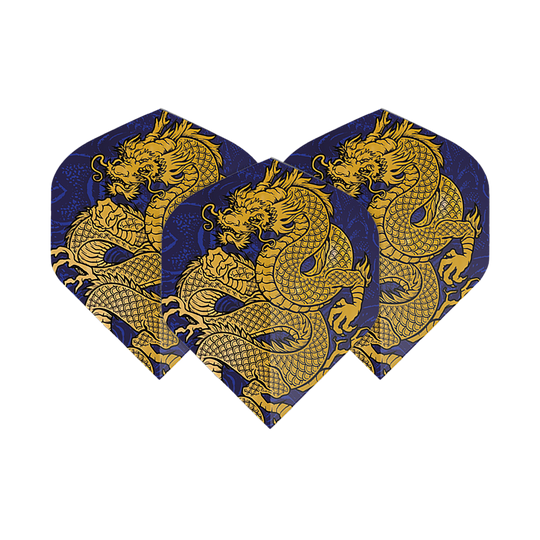 Pentathlon Flights Dragon blau Auf dem Bild sind drei Dartflights mit einem auffälligen goldenen Drachendesign auf dunkelblauem Hintergrund zu sehen. Es handelt sich um die "Pentathlon Dragon 4 Standard Flights".
