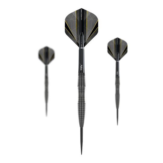 Red Dragon Seren 3 Onyx Steeldarts Das Bild zeigt drei Steeldarts des Modells "Red Dragon Seren 3 Onyx". Die Darts haben ein schwarz-gelbes Design und sind mit geriffeltem Griff versehen.