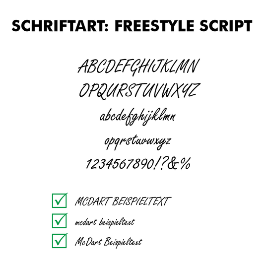 Flightdruck_Schriftart_Freestyle_Scriptng5X5F3EZwPWg Das Bild zeigt die Schriftart "Freestyle Script" mit Beispielen für Großbuchstaben, Kleinbuchstaben und Zahlen. Unten sind verschiedene Beispieltexte in dieser Schriftart mit grünen Häkchen angezeigt.