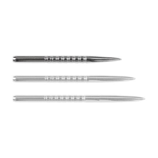 Das Bild zeigt drei silberne Steeldartspitzen des Produkts "Bulls GP3". Die Spitzen sind länglich, aus Metall und haben eine geriffelte Struktur im mittleren Bereich.