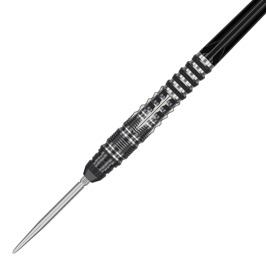 Das Foto zeigt die Target Japan Black Marque Blaze Swiss Point Steeldarts - 23g. Die Darts verfügen über spezielle Spitzen für optimale Leistung beim Spiel.