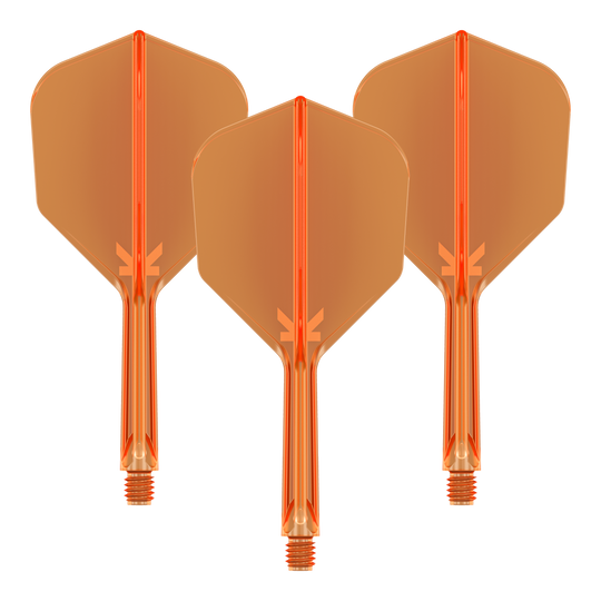 Das Bild zeigt drei orangefarbene Dartflights mit integriertem Schaft. Sie sind nebeneinander angeordnet und bestehen aus durchsichtigem Kunststoff.
