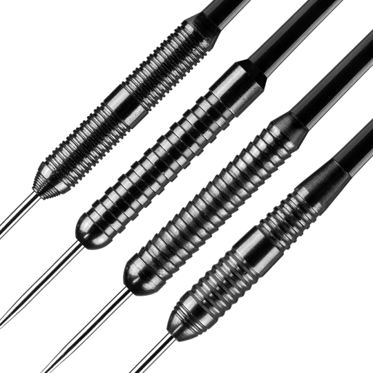 Das Bild stellt die Bulls NL Bundle Of Steel - 4 Sets Brass Steeldarts dar. Es werden mehrere Steeldarts-Sets für Einsteiger präsentiert.