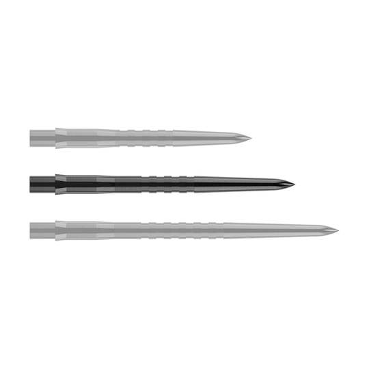Das Bild zeigt drei schwarze, gerillte Stahlspitzen für Darts, die nebeneinander liegen. Sie sind schlank, spitz zulaufend und haben eine strukturierte Oberfläche.