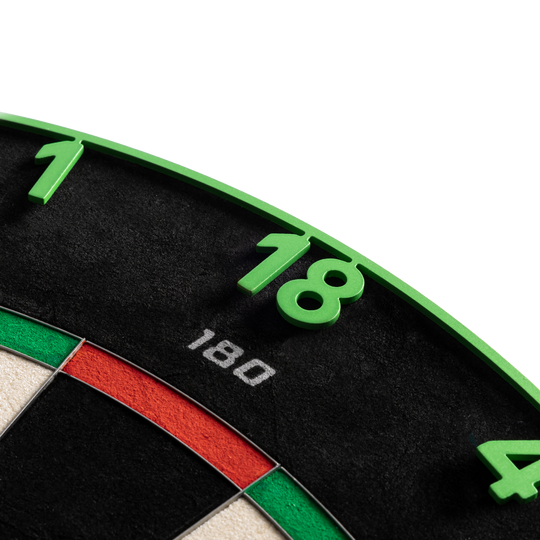 Precise 180 Endorphine Steeldartboard mit Nummernring - Emerald Green Das Bild zeigt das Precise 180 Endorphine Steeldartboard mit Nummernring in Emerald Green. Die Abbildung stellt das Produkt in einer klaren Ansicht dar.