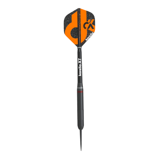 Karella Daniel Klose Steeldarts Der Karella Daniel Klose Steeldart ist ein schwarzer Dartpfeil mit orangem Design auf dem Flight. Auf dem Schaft steht "karella XT" und der Flight trägt das Karella-Logo.