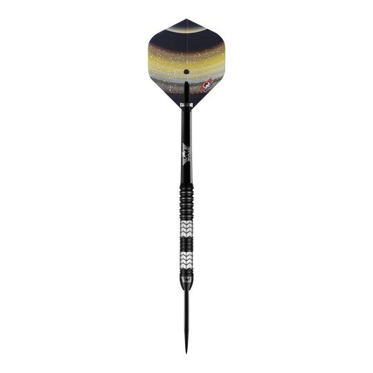 Bulls NL Luna Triton Steeldarts Der "Bulls NL Luna Triton Steeldart" ist ein hochwertiger Steeldart mit einem auffälligen, weltraumähnlichen Design auf den Flights. Der Dart besitzt einen schwarzen, geriffelten Griffbereich für optimalen Halt.